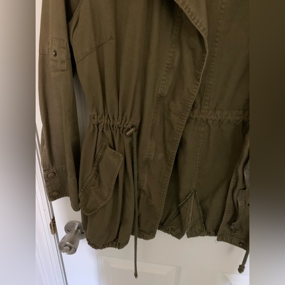 Utility Jacket - Picture 5 of 8